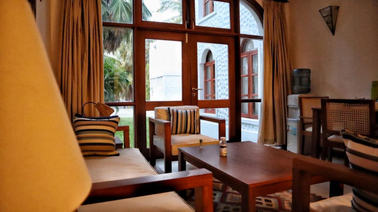 Mbili Kuwili Studio Suites Diani Beach Bagian luar foto